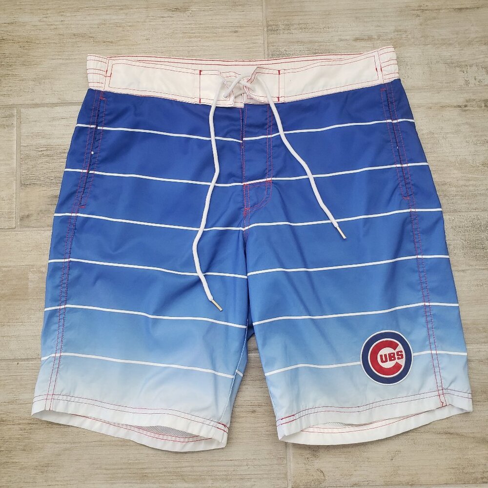 MLB Genuine Merchandise Men’s Chicago Cubs Striped Board Shorts Blue M